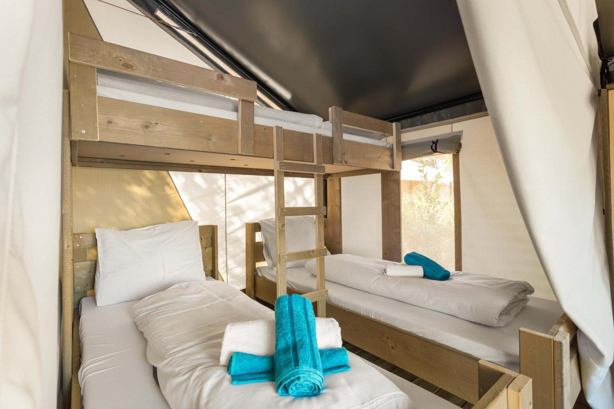 Easyatent Camping Stella Maris ウマグ 部屋 写真