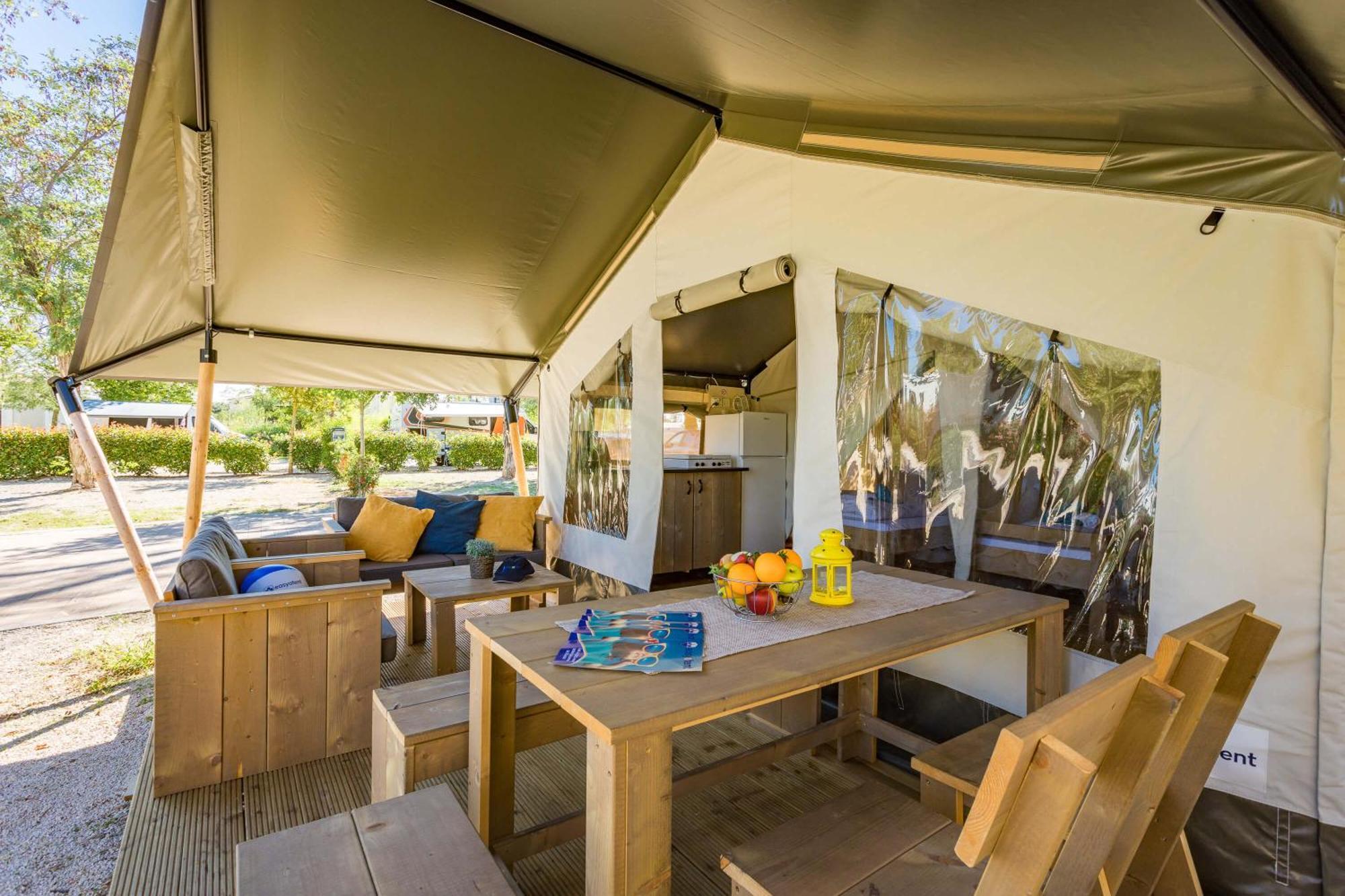 Easyatent Camping Stella Maris ウマグ 部屋 写真