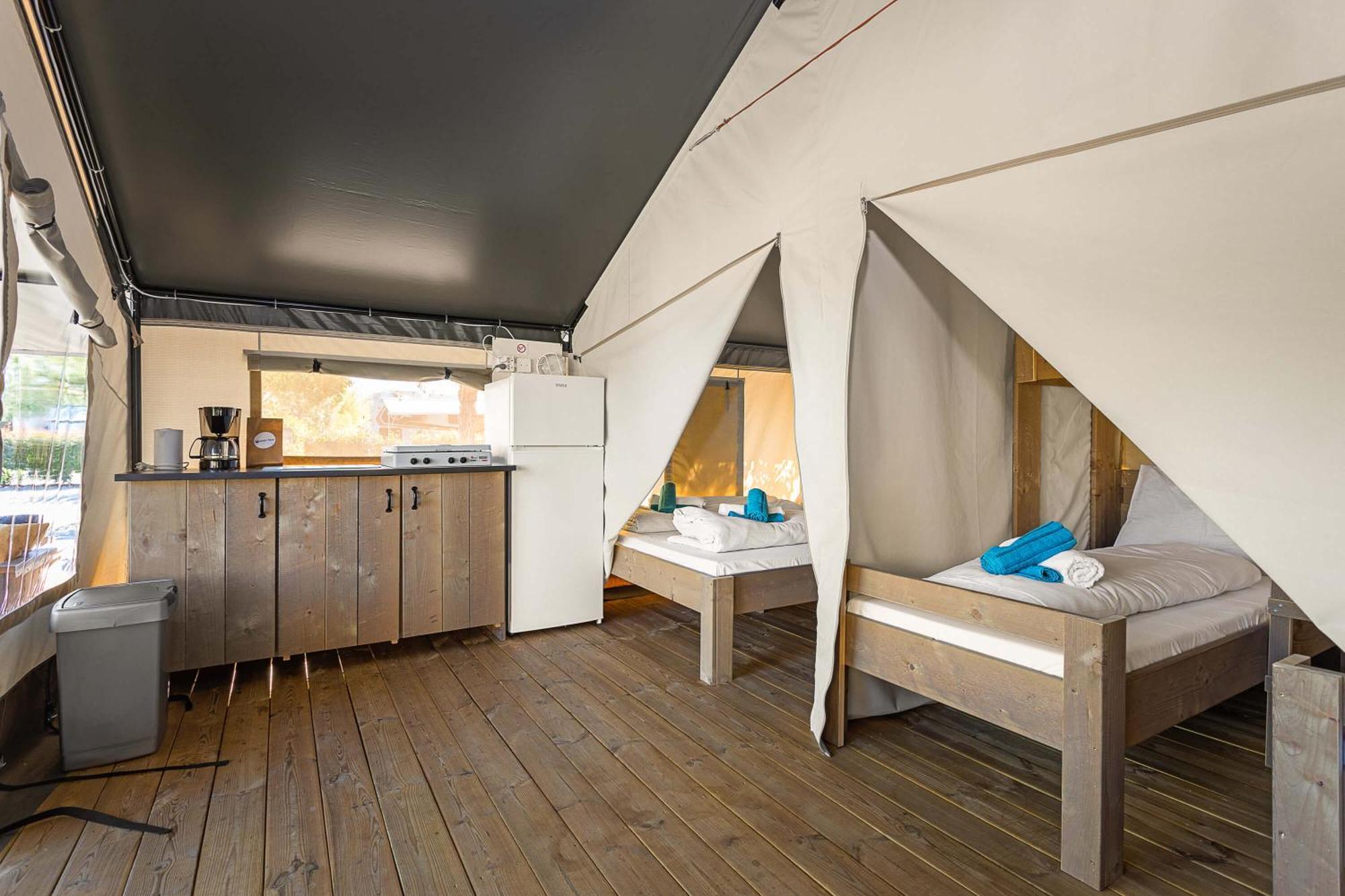Easyatent Camping Stella Maris ウマグ 部屋 写真