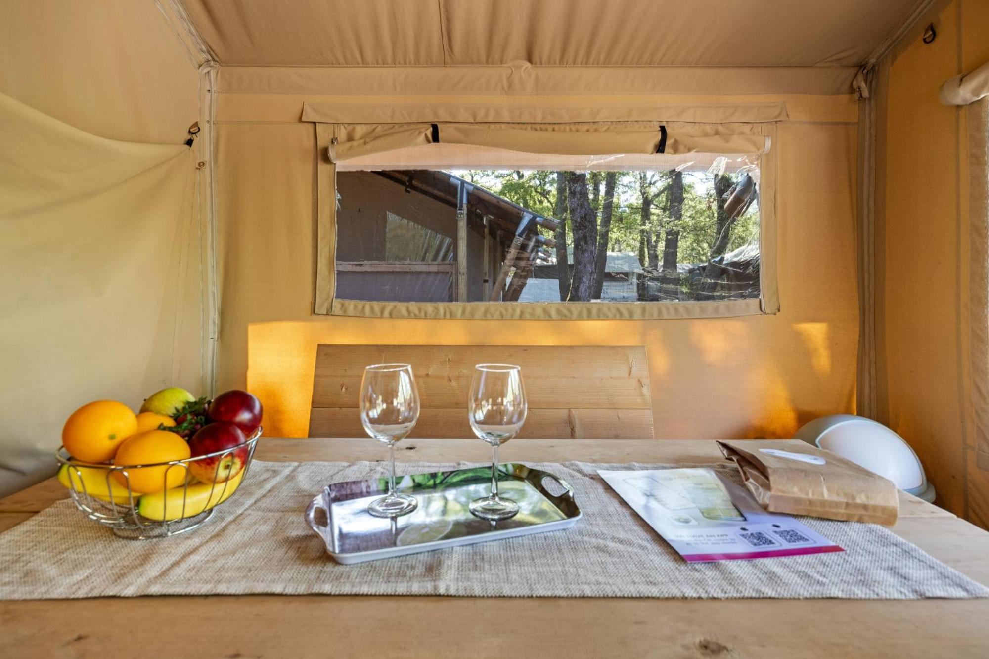 Easyatent Camping Stella Maris ウマグ 部屋 写真